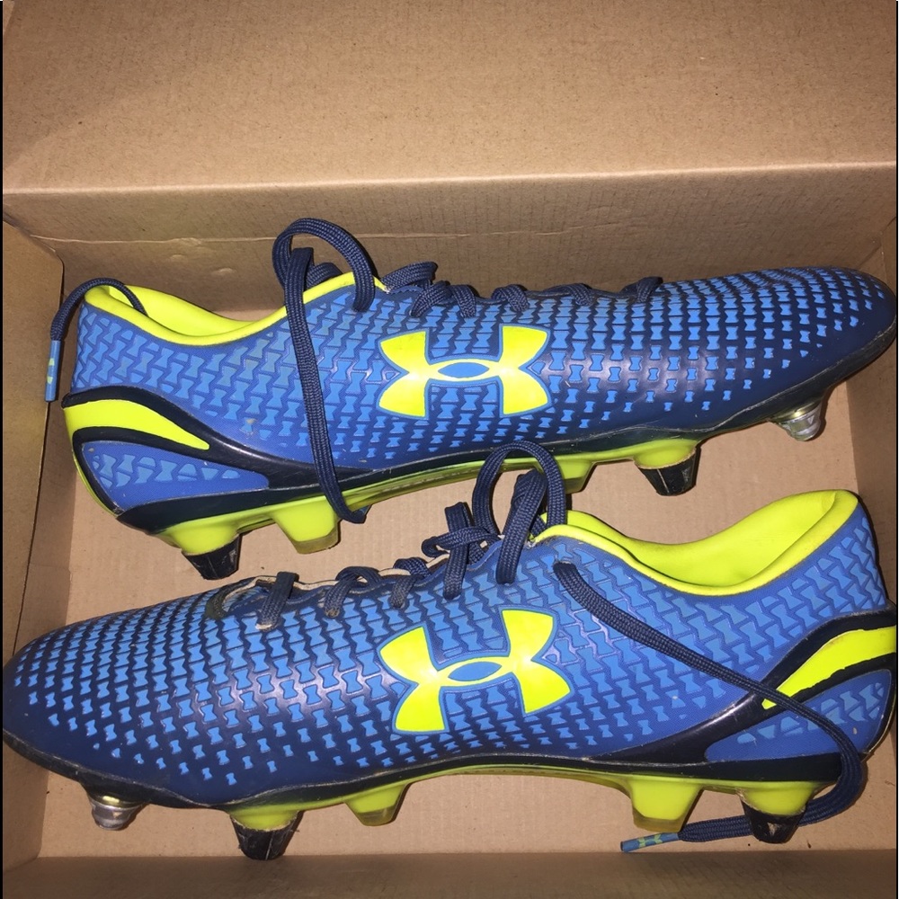 Under Armour soccer/football cleats